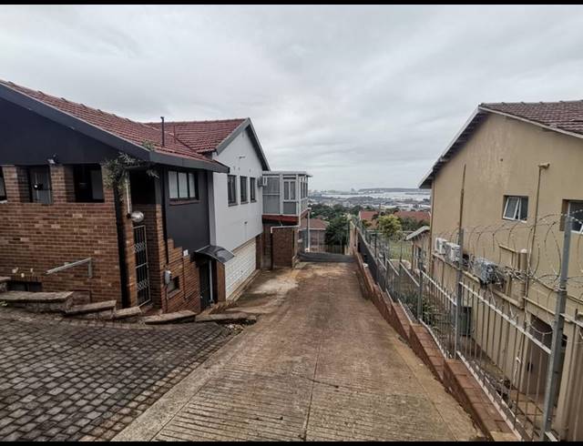 1 BEDROOM PROPERTY TO RENT IN GLENWOOD